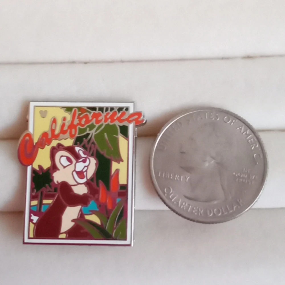 DISNEY HIDDEN MICKEY CHIP CALIFORNIA PIN - Picture 5 of 5